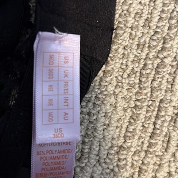 Savage X Fenty | Black Lace Bra - Picture 5 of 5